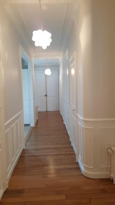 Apartment Center Of - Large Refurbished Historic Flat Reims